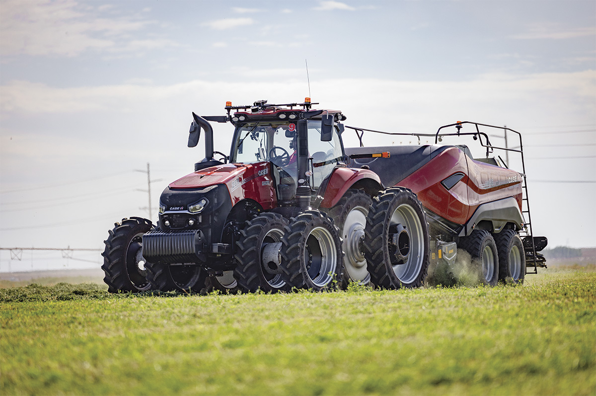 58782-new-products-CASE-IH_Magnum_280_and_LB_436_HD_653252.jpg