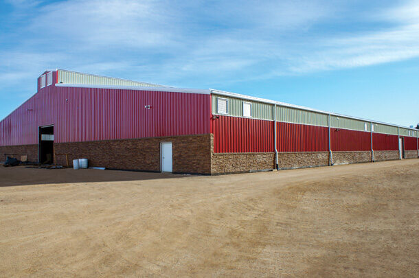 Freestall barn